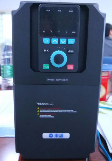 C310-4425-H3C  315KW變頻器